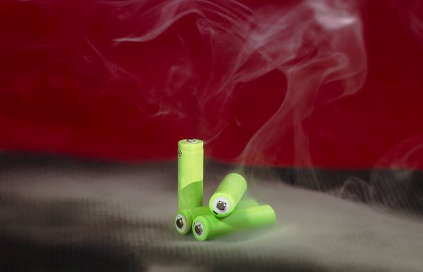 elfbar nachfüll pod läuft aus How to Choose Battery for E-cigarette? Safety Tips for External Battery